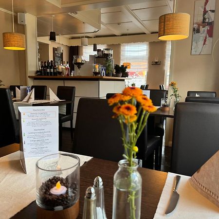 Alte Schmiede Hotel & Restaurant Йорк Екстериор снимка