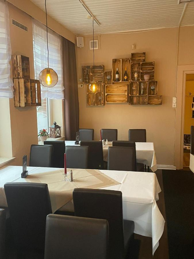 Alte Schmiede Hotel & Restaurant Йорк Екстериор снимка